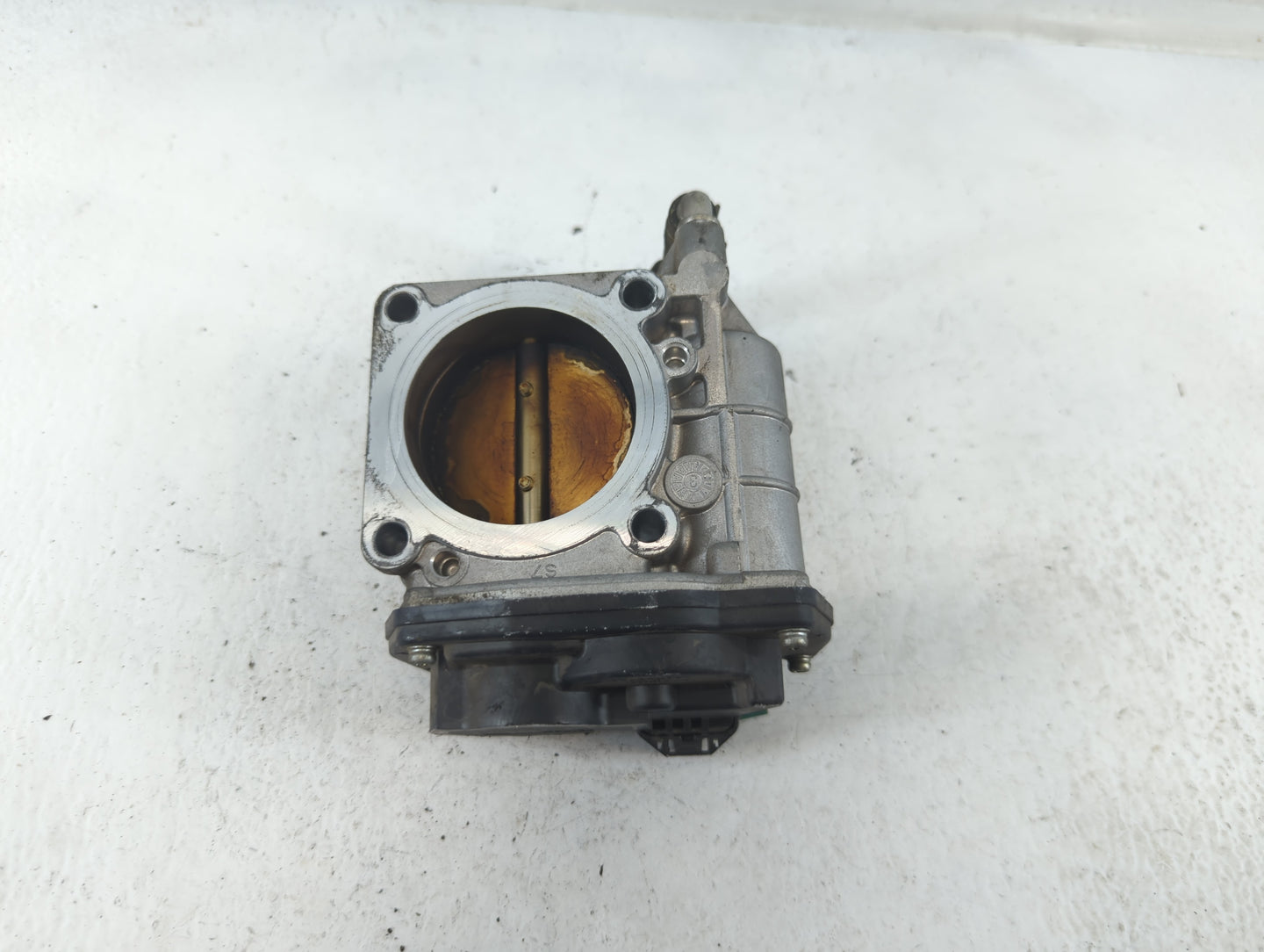 2011-2015 Nissan Rogue Throttle Body P/N:RME60-15 Fits Fits 2011 2012 2013 2014 2015 OEM Used Auto Parts - Oemusedautoparts1