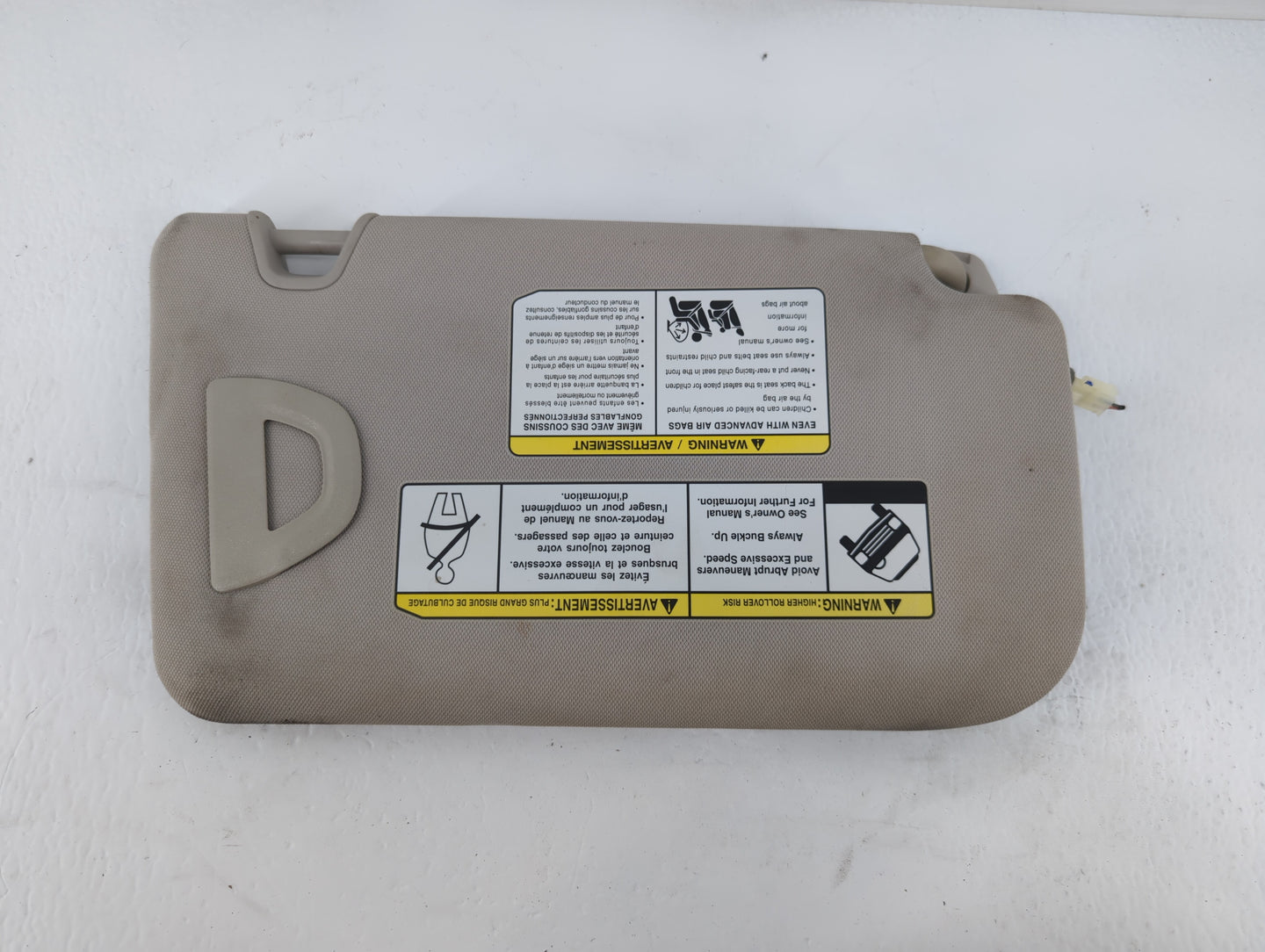 2014-2017 Nissan Rogue Sun Visor Shade Replacement Passenger Right Mirror Fits Fits 2014 2015 2016 2017 OEM Used Auto Parts 