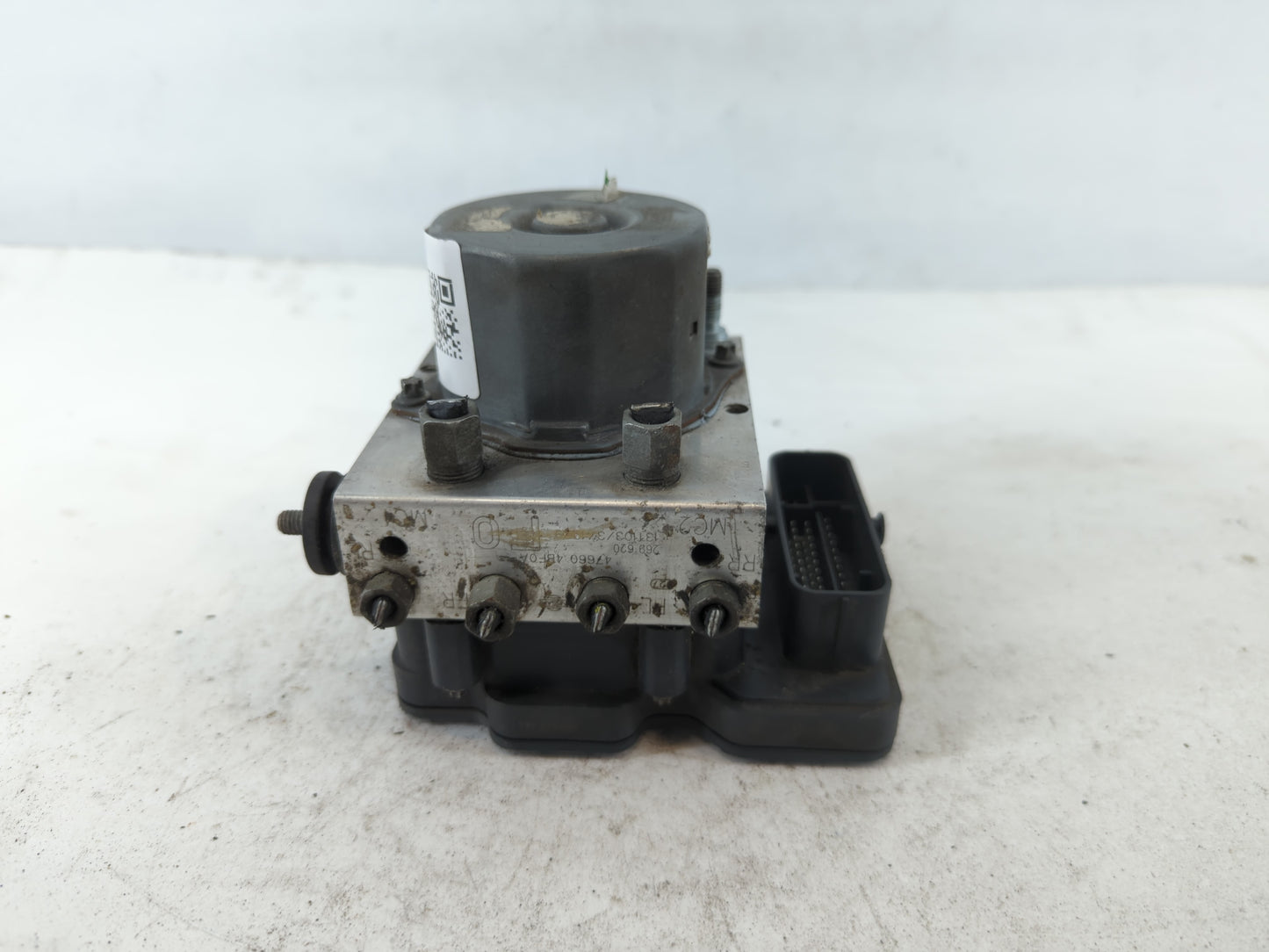 2014-2015 Nissan Rogue ABS Pump Control Module Replacement P/N:47660 4BF0A Fits Fits 2014 2015 OEM Used Auto Parts - Oemused