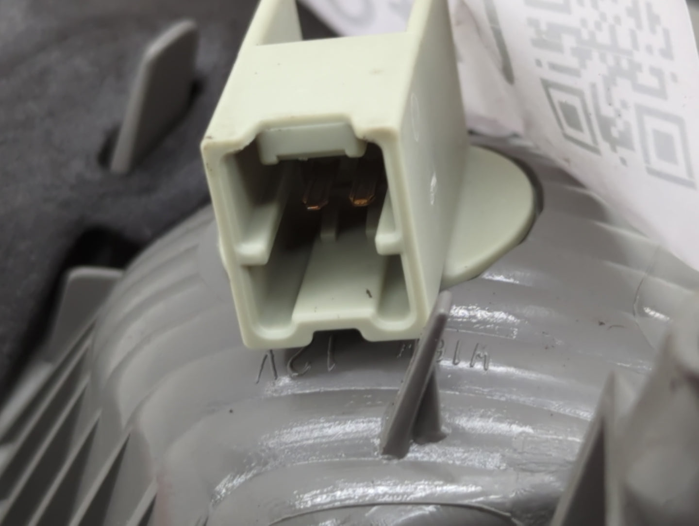 2009-2015 Nissan Rogue Tail Light Assembly Driver Left OEM Fits Fits 2009 2010 2011 2012 2013 2014 2015 OEM Used Auto Parts 