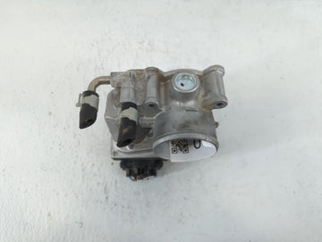 2014-2020 Nissan Rogue Throttle Body Fits Fits 2013 2014 2015 2016 2017 2018 2019 2020 OEM Used Auto Parts