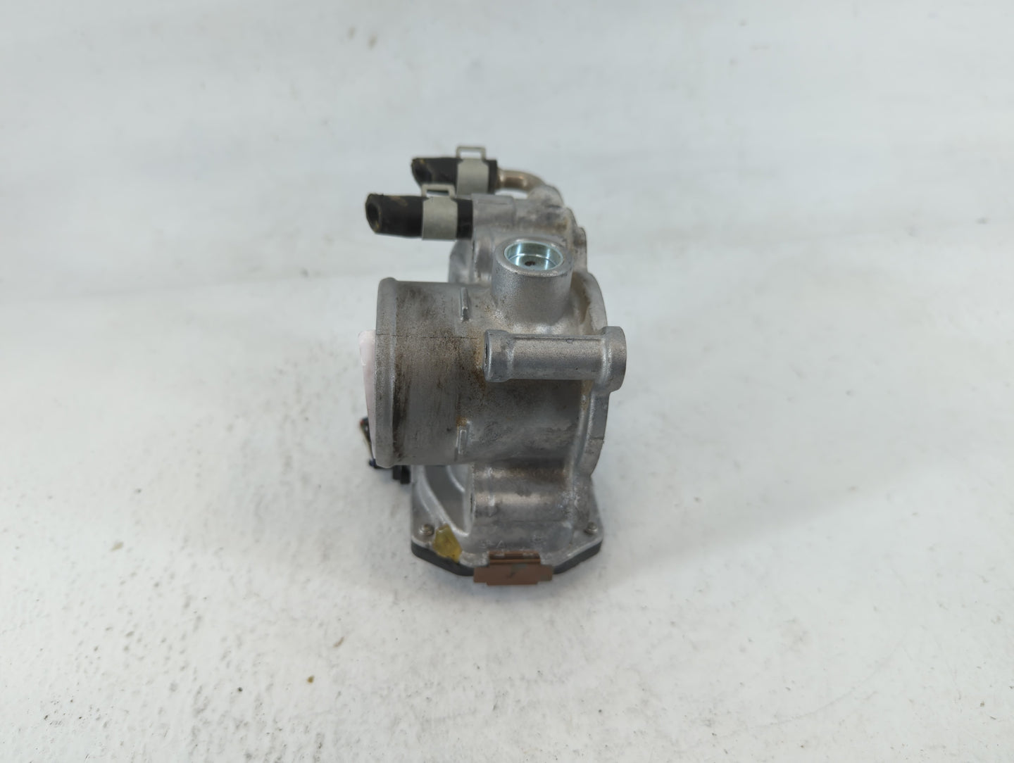 2014-2020 Nissan Rogue Throttle Body Fits Fits 2013 2014 2015 2016 2017 2018 2019 2020 OEM Used Auto Parts - Oemusedautopart