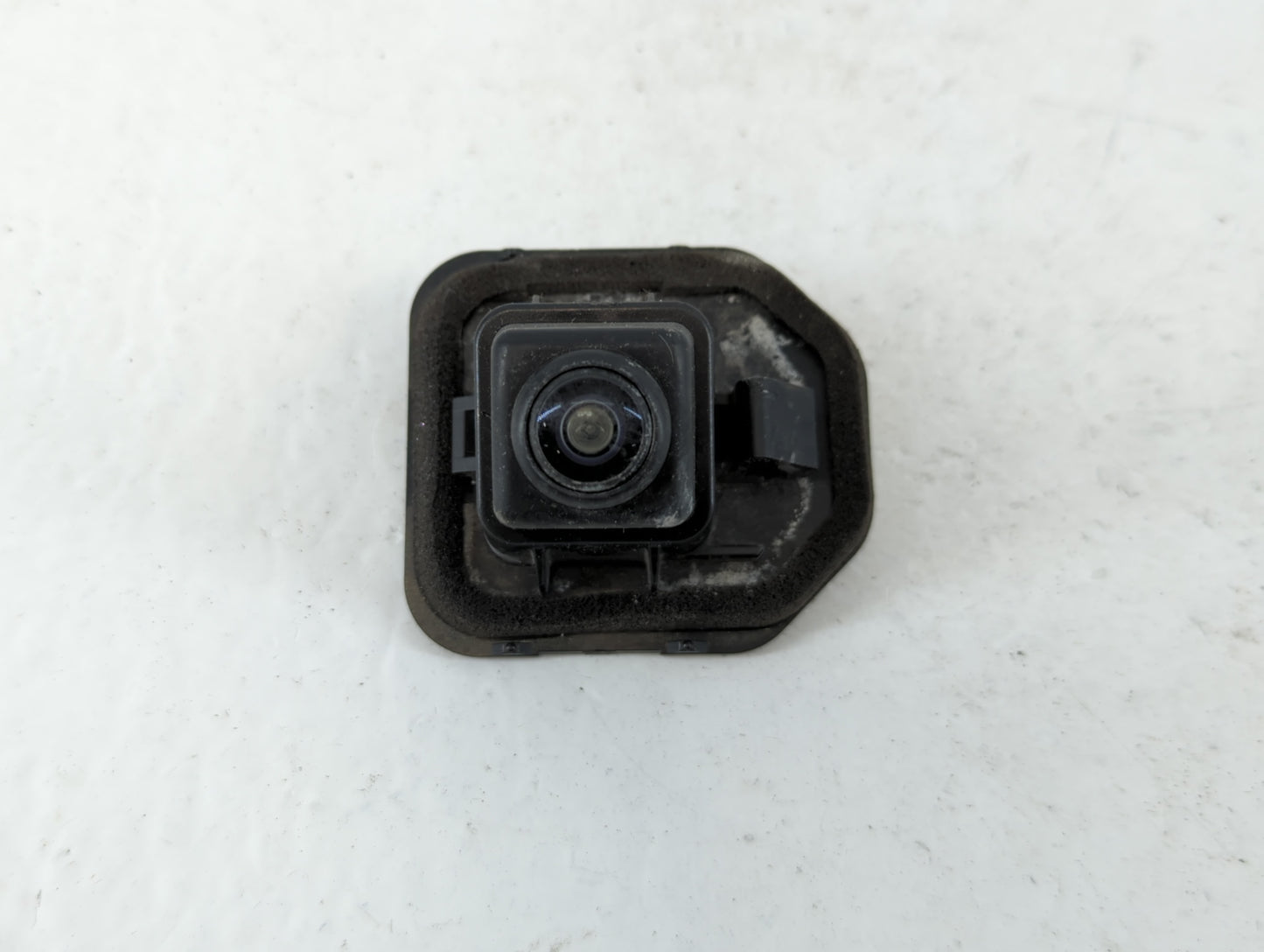 2014-2015 Nissan Rogue Back Up Sensor Backup Camera - Oemusedautoparts1.com