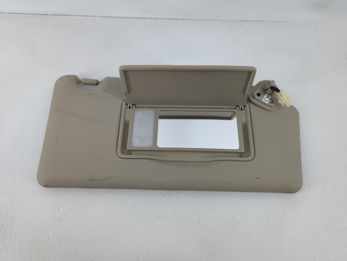 2008-2015 Nissan Rogue Sun Visor Shade Replacement Passenger Right Mirror Fits Fits 2008 2009 2010 2011 2012 2013 2014 2015 