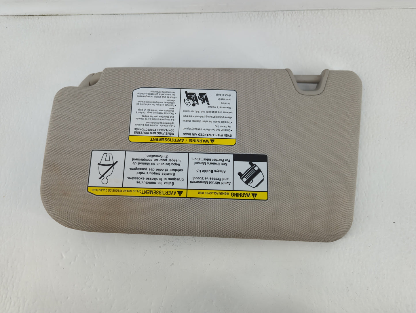 2014-2017 Nissan Rogue Sun Visor Shade Replacement Passenger Right Mirror Fits Fits 2014 2015 2016 2017 OEM Used Auto Parts 