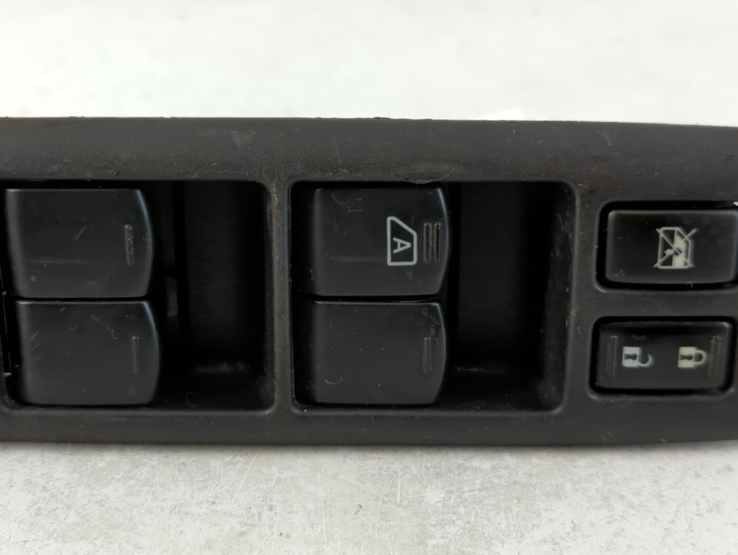 2014-2020 Nissan Rogue Master Power Window Switch Replacement Driver Side Left Fits OEM Used Auto Parts - Oemusedautoparts1.