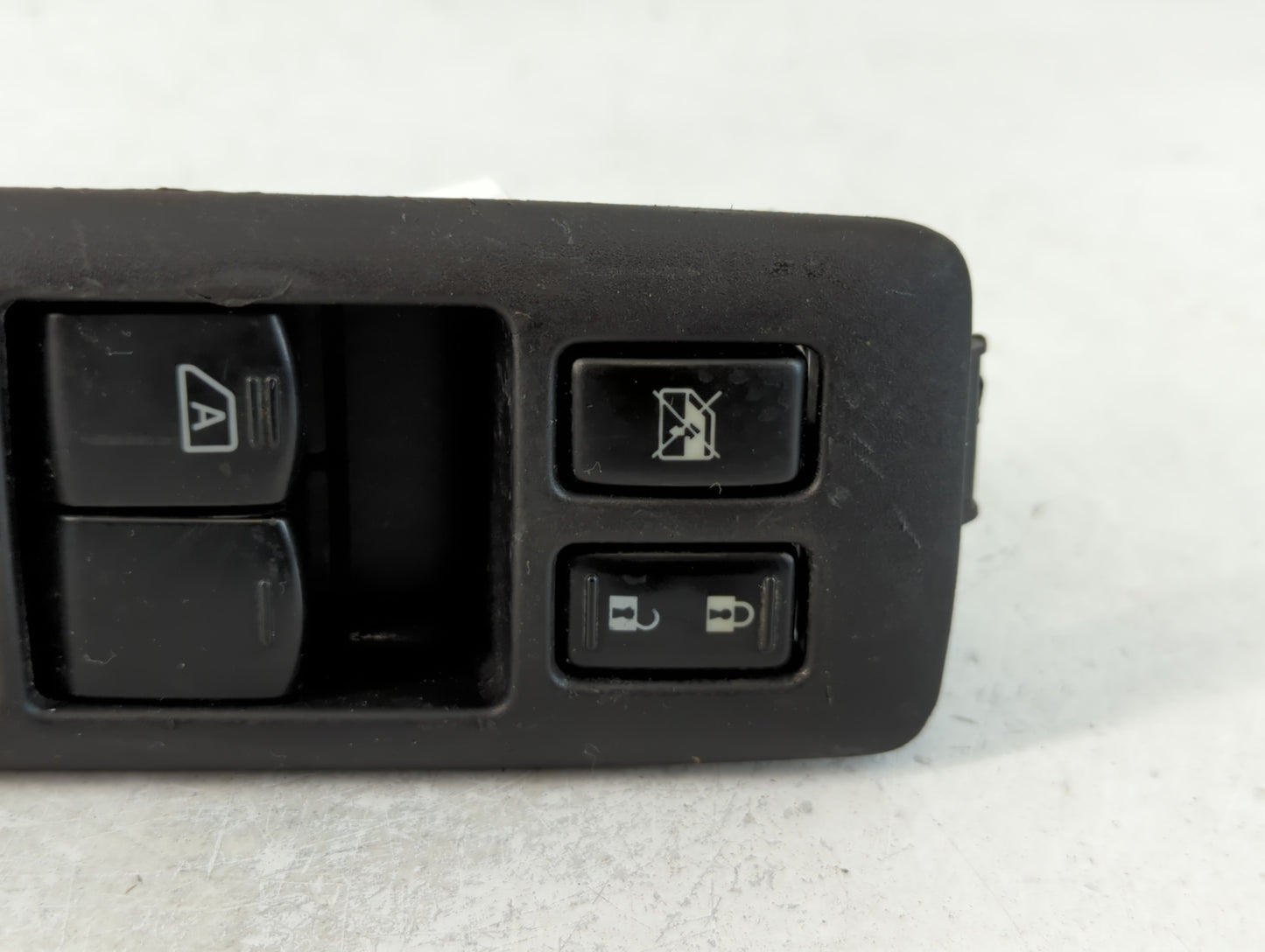 2014-2020 Nissan Rogue Master Power Window Switch Replacement Driver Side Left Fits OEM Used Auto Parts - Oemusedautoparts1.