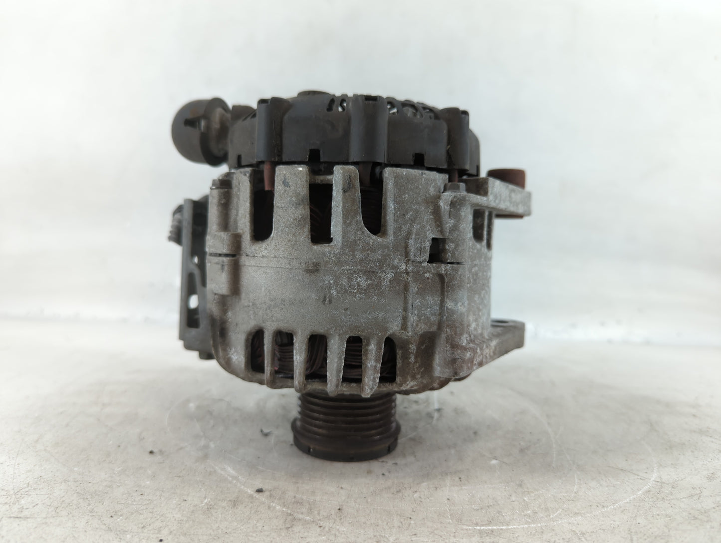 2011-2015 Nissan Rogue Alternator Replacement Generator Charging Assembly Engine OEM Fits OEM Used Auto Parts - Oemusedautop