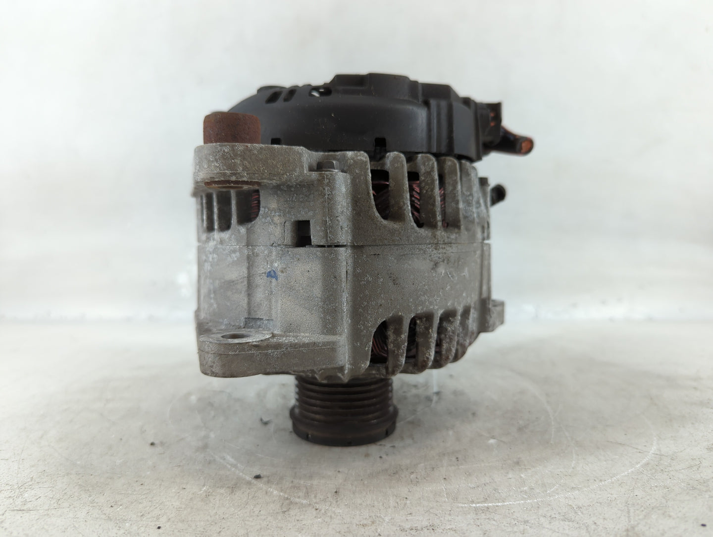 2011-2015 Nissan Rogue Alternator Replacement Generator Charging Assembly Engine OEM Fits OEM Used Auto Parts - Oemusedautop