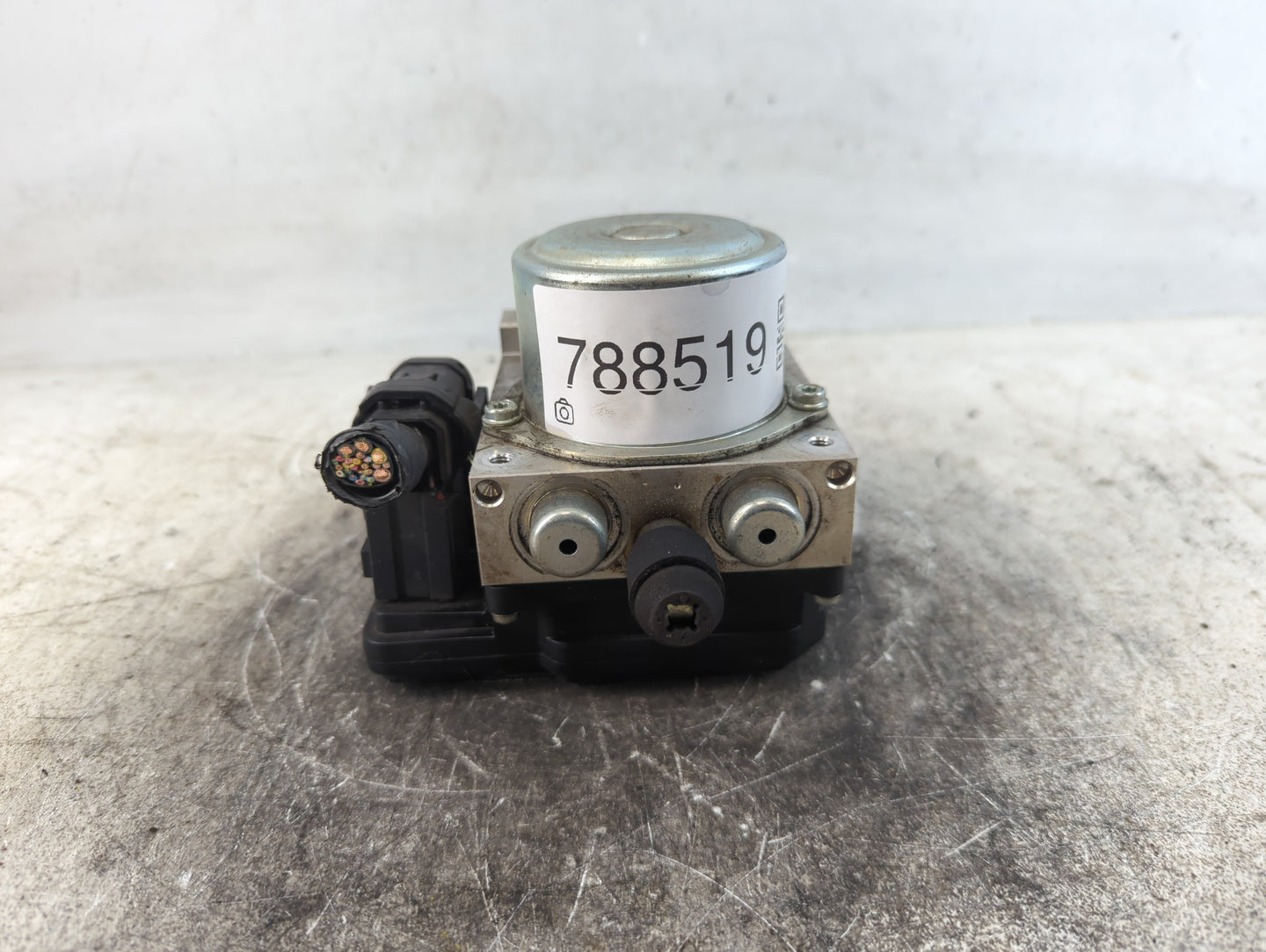 2012-2015 Nissan Rogue ABS Pump Control Module Replacement P/N:45280973 Fits Fits 2012 2013 2014 2015 OEM Used Auto Parts - 