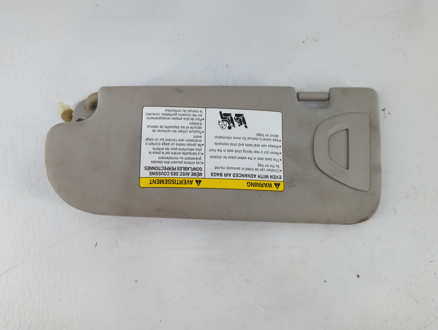 2014-2017 Nissan Rogue Sun Visor Shade Replacement Passenger Right Mirror Fits Fits 2014 2015 2016 2017 OEM Used Auto Parts 