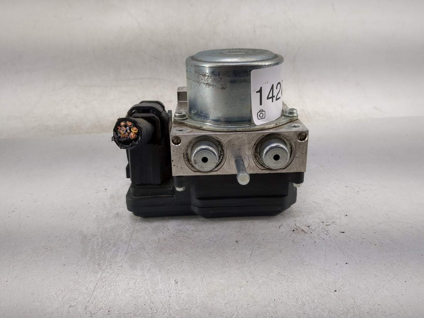 2014 Nissan Rogue Select ABS Pump Control Module Replacement P/N:47660-JM14A Fits Fits 2012 2013 2015 OEM Used Auto Parts - 