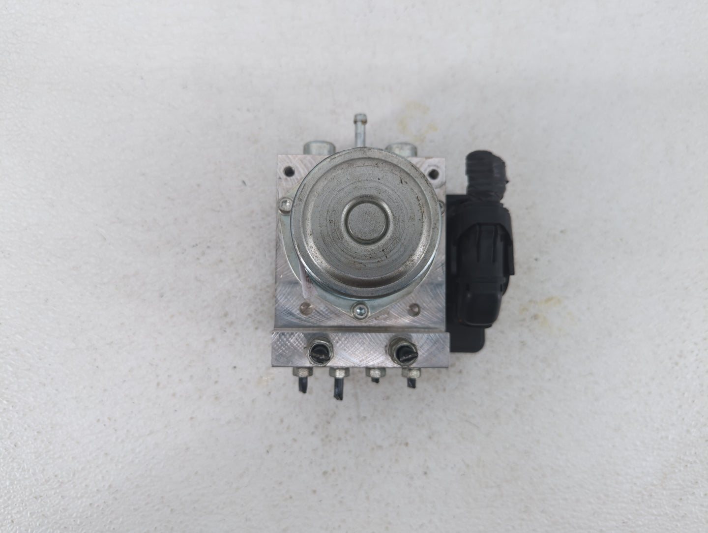 2014 Nissan Rogue Select ABS Pump Control Module Replacement P/N:47660 JM14A Fits Fits 2012 2013 2015 OEM Used Auto Parts - 