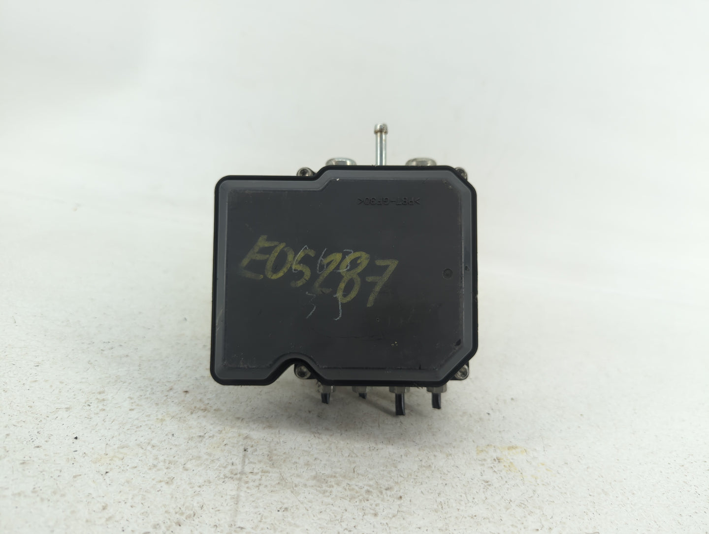 2014 Nissan Rogue Select ABS Pump Control Module Replacement P/N:47660 JM14A Fits Fits 2012 2013 2015 OEM Used Auto Parts - 