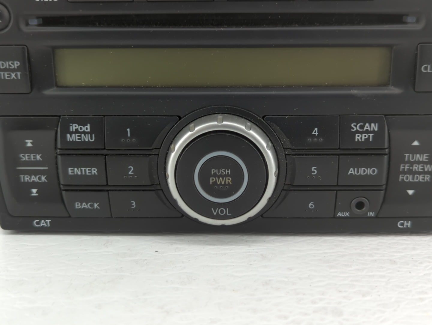 Nissan Rogue Select Am Fm Cd Player Radio Receiver - Oemusedautoparts1.com