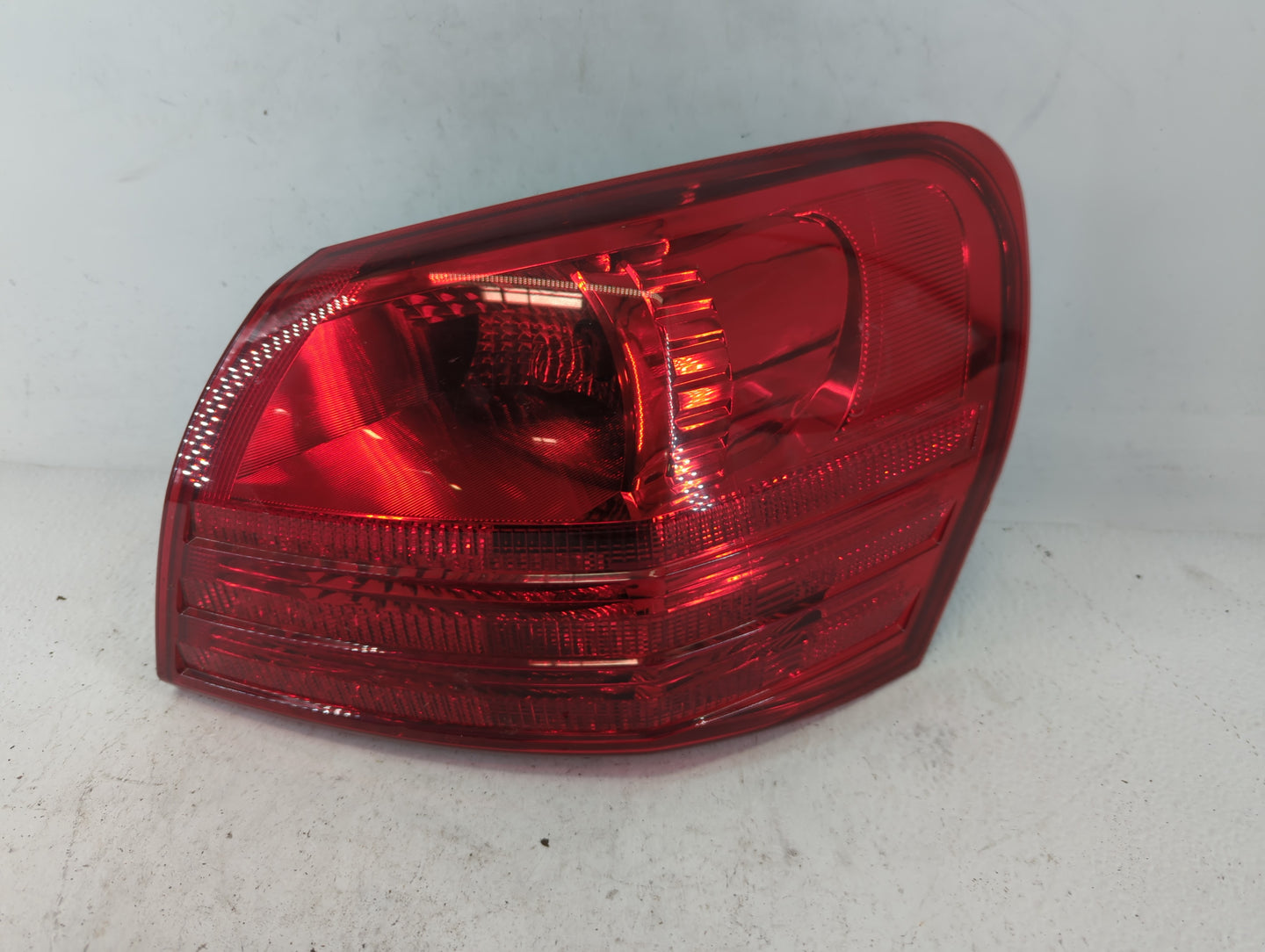 2014 Nissan Rogue Select Tail Light Assembly Passenger Right OEM Fits Fits 2008 2009 2010 2011 2012 2013 2015 OEM Used Auto 