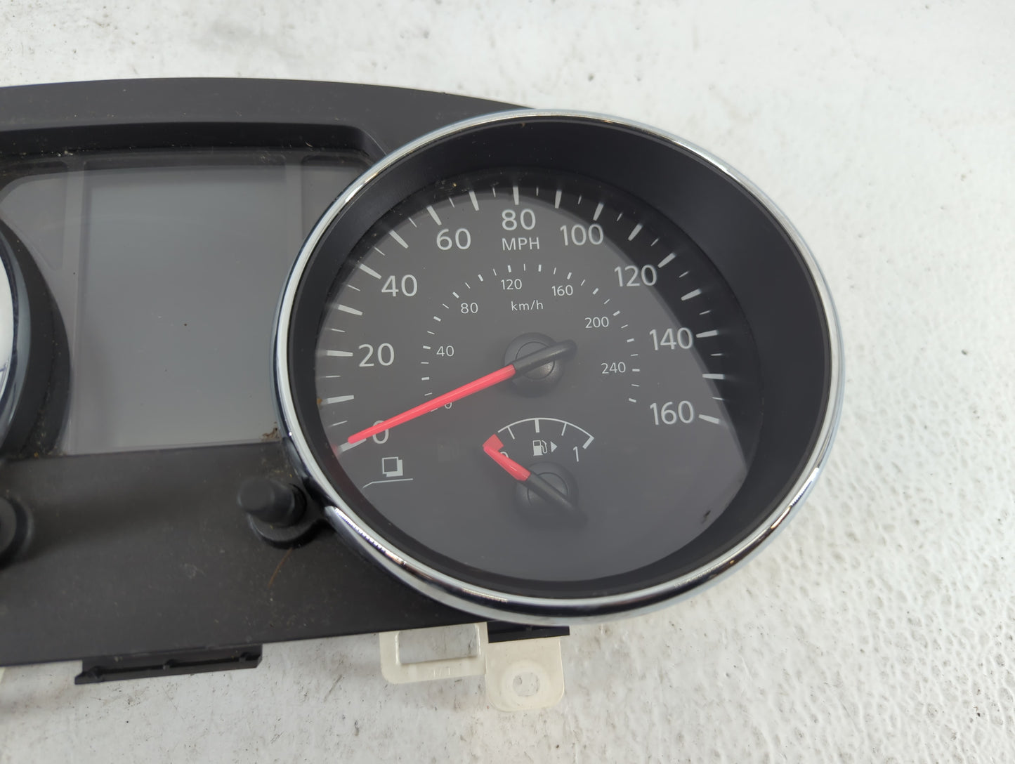 2014 Nissan Rogue Select Instrument Cluster Speedometer Gauges P/N:VPAASF-10849-KFH 24810-1VX5C Fits Fits 2012 2013 2015 OEM