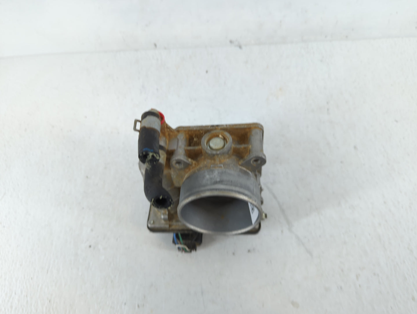 2014 Nissan Rogue Select Throttle Body P/N:RME60-15 Fits Fits 2011 2012 2013 2015 OEM Used Auto Parts - Oemusedautoparts1.co
