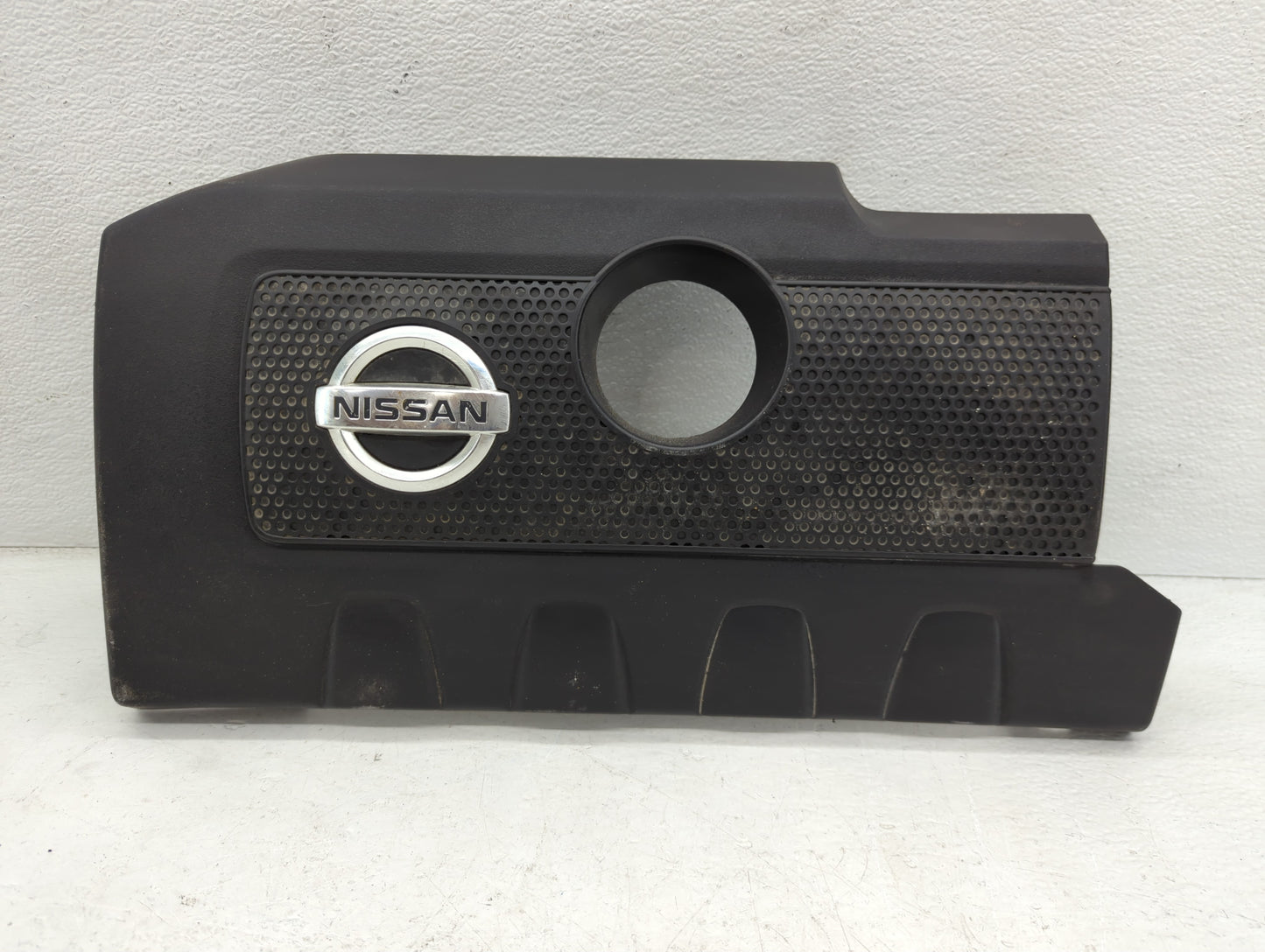 2014 Nissan Sentra Engine Cover - Oemusedautoparts1.com
