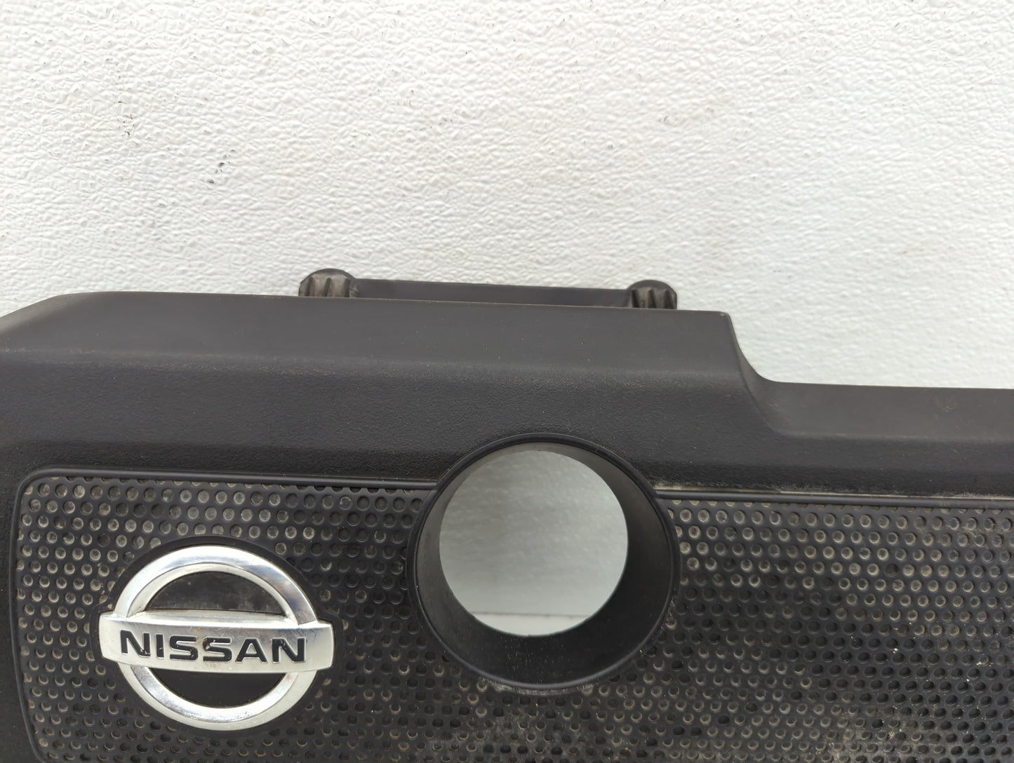 2014 Nissan Sentra Engine Cover - Oemusedautoparts1.com