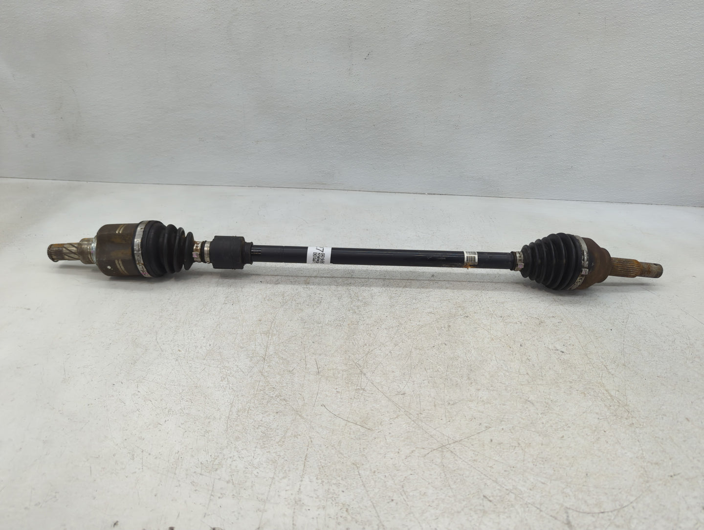 2013-2019 Nissan Sentra Axle Shaft Front Passenger Cv C/v - Oemusedautoparts1.com