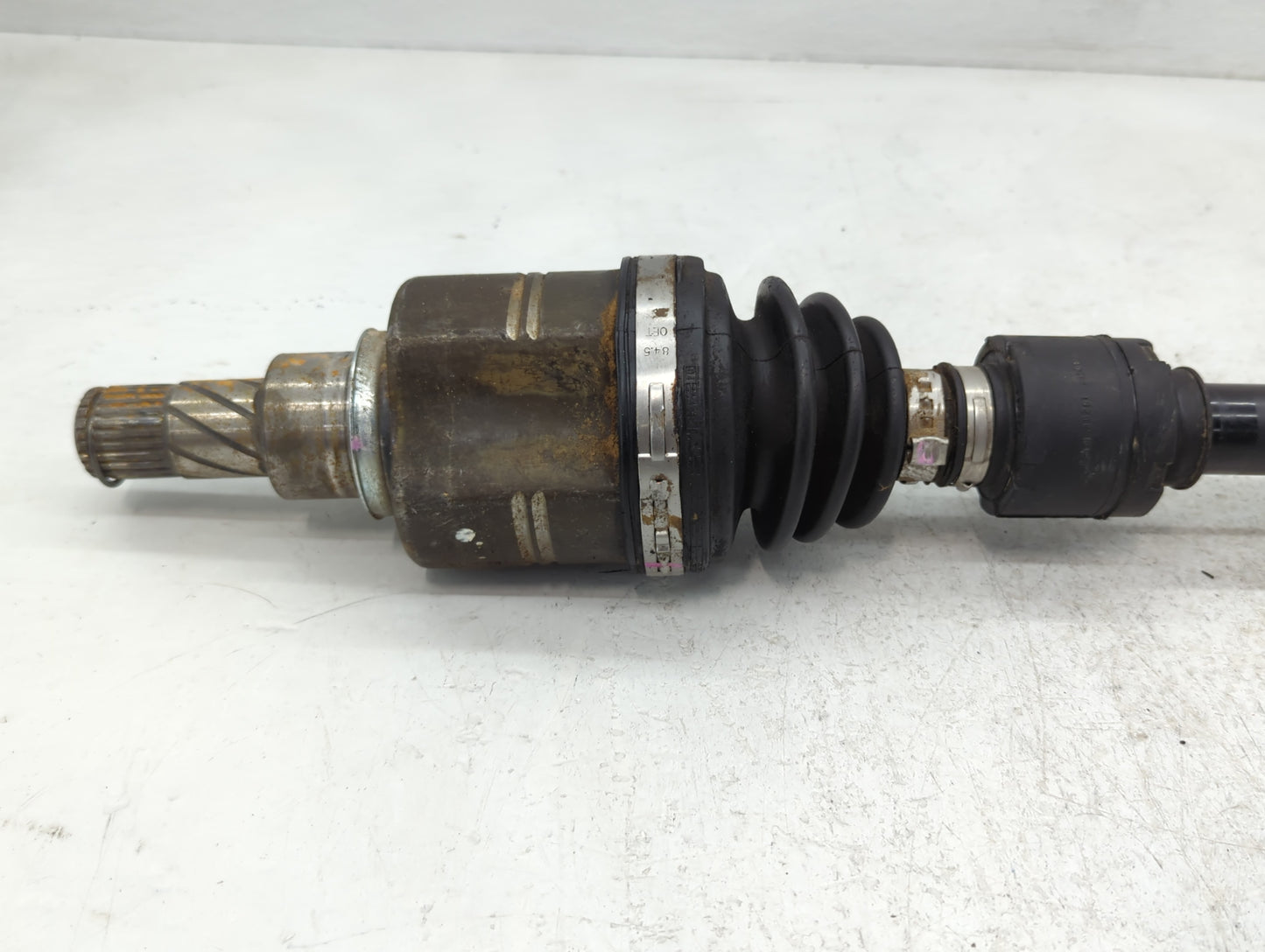 2013-2019 Nissan Sentra Axle Shaft Front Passenger Cv C/v - Oemusedautoparts1.com