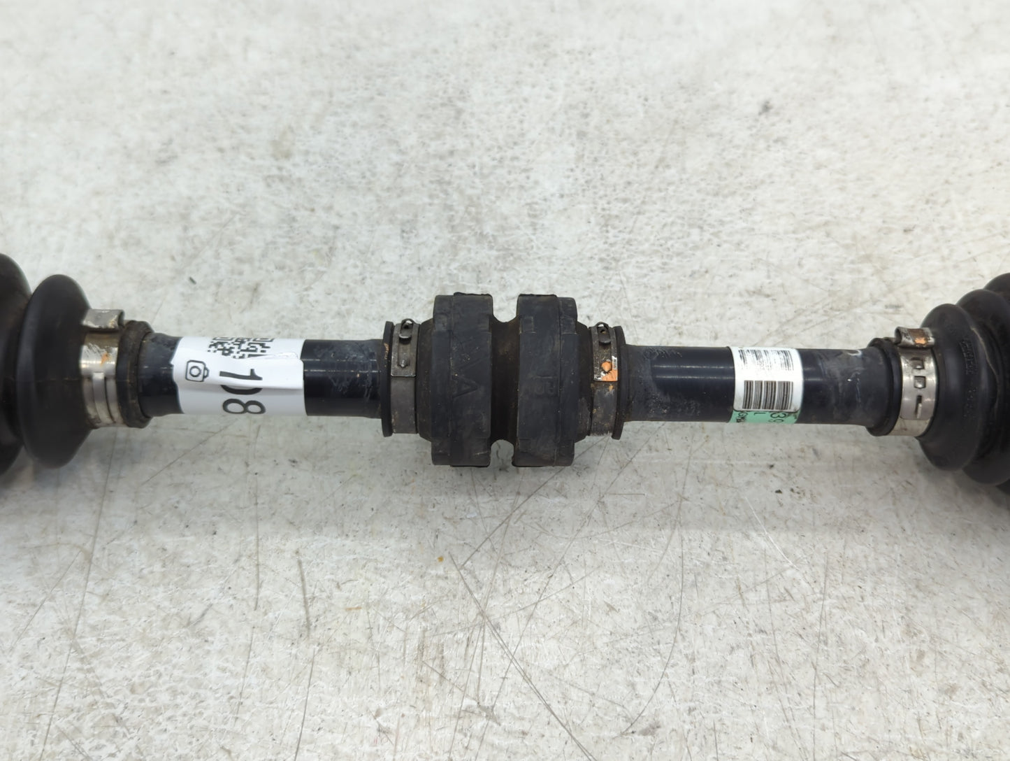2013-2019 Nissan Sentra Axle Shaft Front Driver Cv C/v - Oemusedautoparts1.com