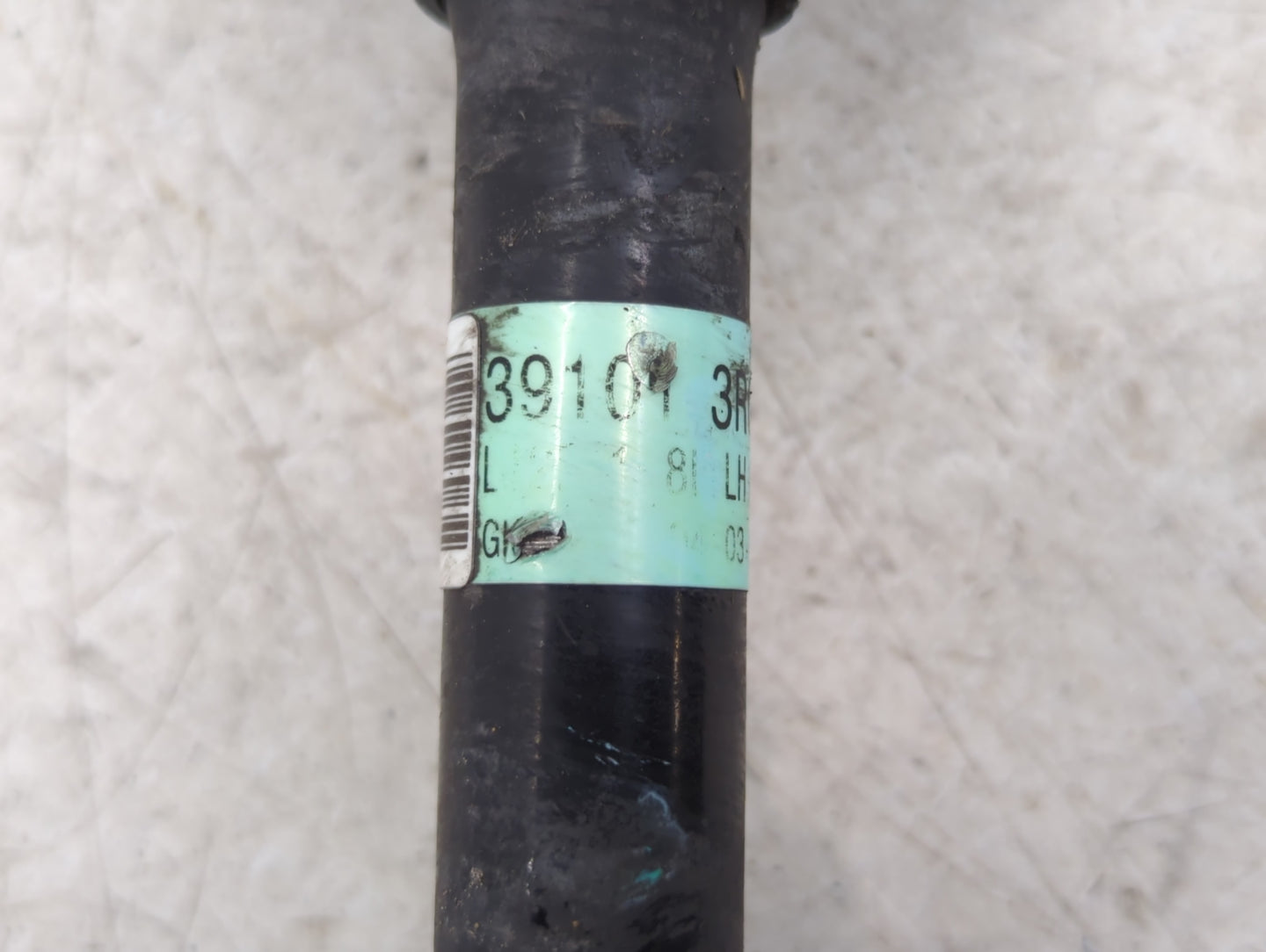 2013-2019 Nissan Sentra Axle Shaft Front Driver Cv C/v - Oemusedautoparts1.com