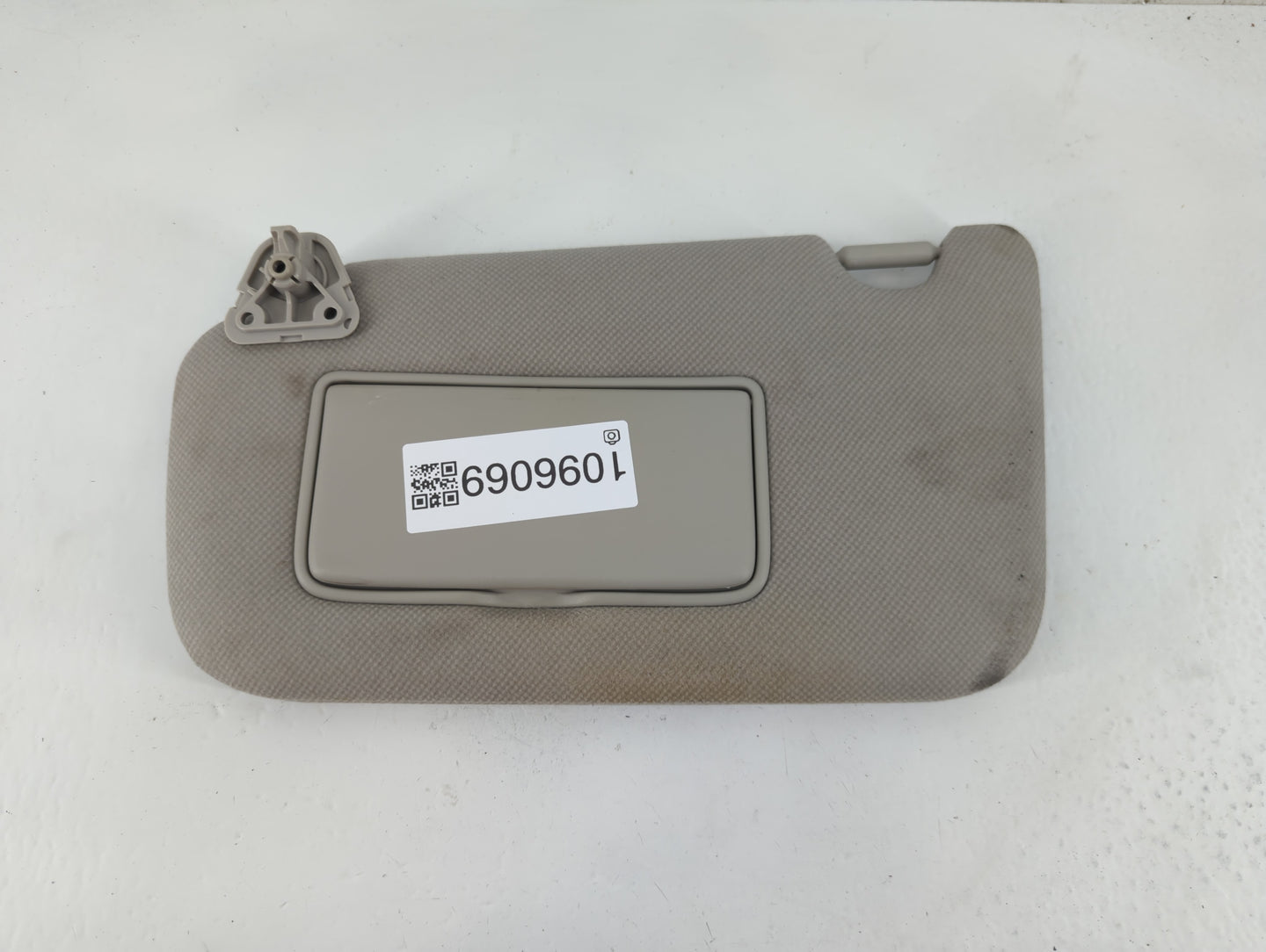 2013-2019 Nissan Sentra Sun Visor Shade Replacement Driver Left Mirror Fits Fits 2012 2013 2014 2015 2016 2017 2018 2019 OEM
