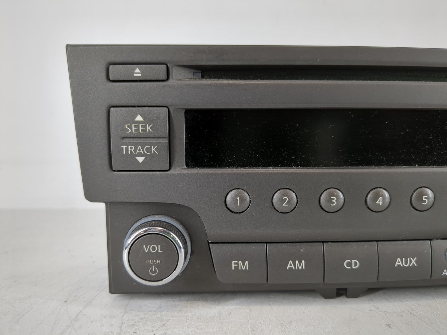 2013-2014 Nissan Sentra Radio AM FM Cd Player Receiver Replacement P/N:28185 3RA2A Fits Fits 2013 2014 OEM Used Auto Parts -