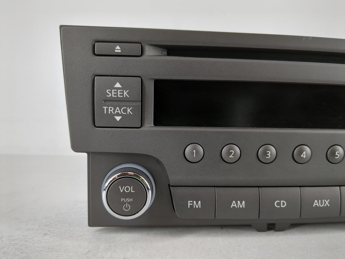 2013-2014 Nissan Sentra Radio AM FM Cd Player Receiver Replacement P/N:28185 3RA2A Fits Fits 2013 2014 OEM Used Auto Parts -