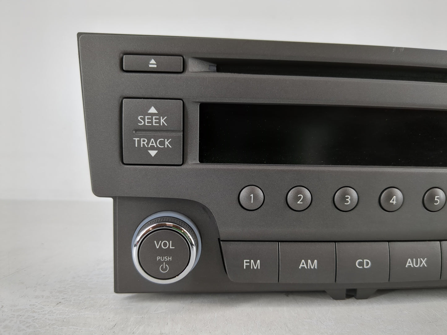 2013-2014 Nissan Sentra Radio AM FM Cd Player Receiver Replacement P/N:28185 3RA2A Fits Fits 2013 2014 OEM Used Auto Parts -