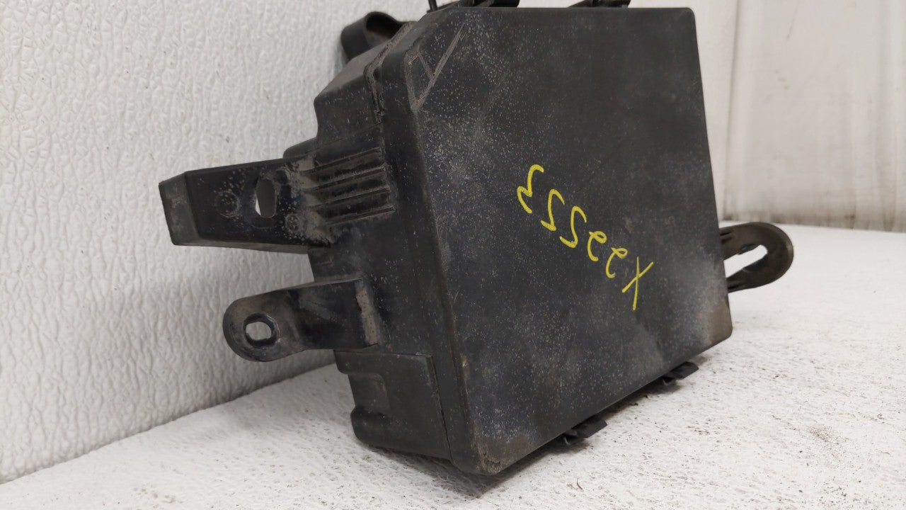 2013-2019 Nissan Sentra Fusebox Fuse Box Panel Relay Module P/N:284B7 3RA1A 284B7 3RA1B Fits OEM Used Auto Parts - Oemusedau