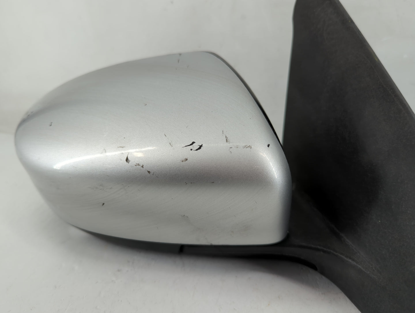 2013-2015 Nissan Sentra Passenger Side View Mirror - Right Door Mirror OEM Used - Oemusedautoparts1.com