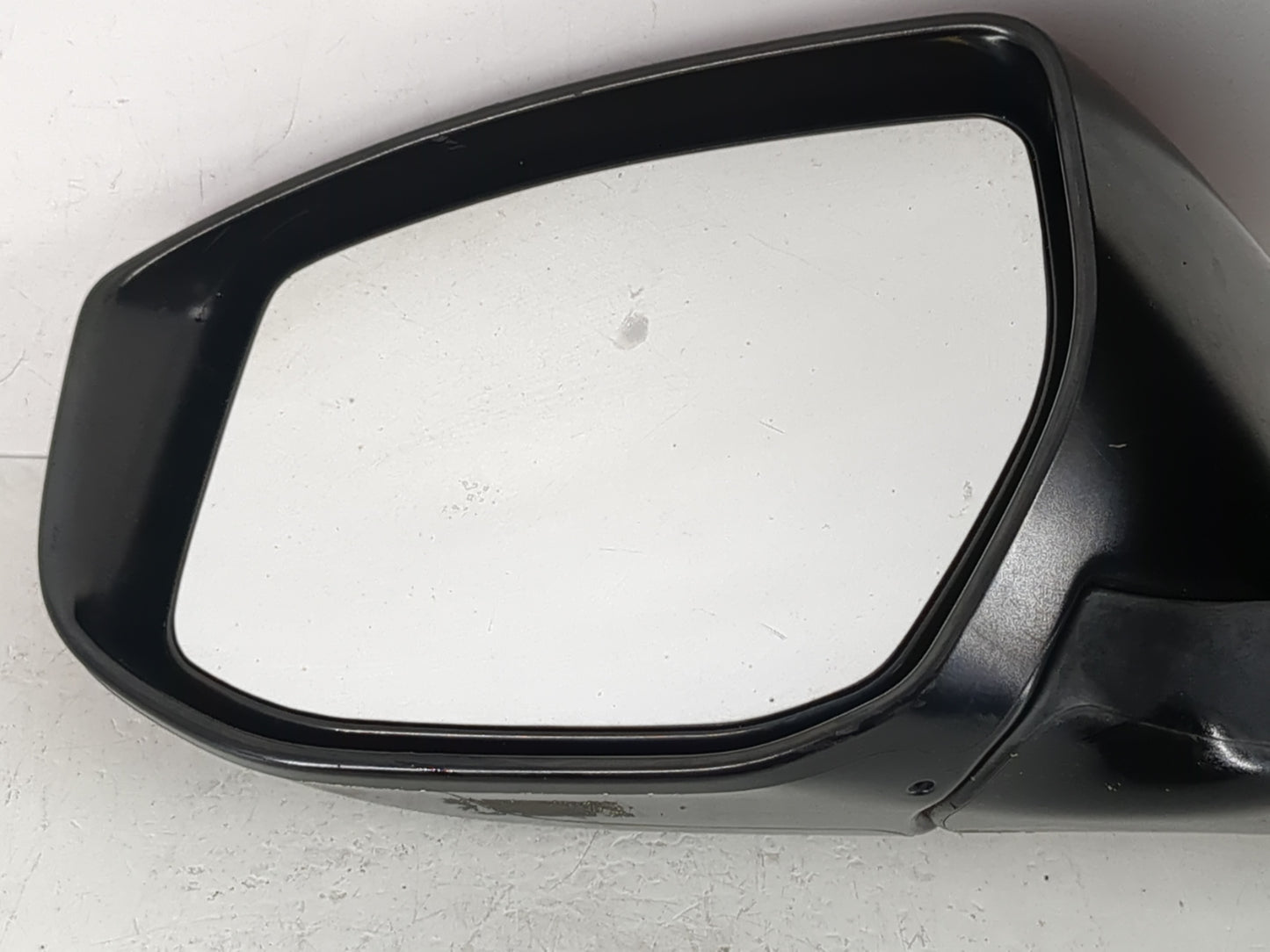 2013-2015 Nissan Sentra Driver Side View Mirror - Left Door Mirror OEM Used - Oemusedautoparts1.com