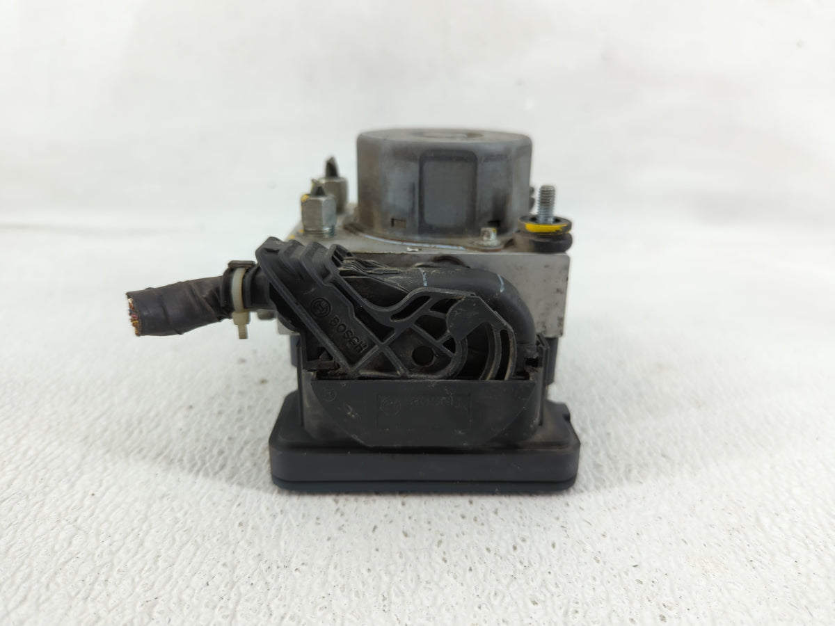 2014-2015 Nissan Sentra Anti-Lock Brake ABS Pump Module Actuator OEM P/N:47660 3SG0C Fits Fits 2014 2015 OEM Used Auto Parts