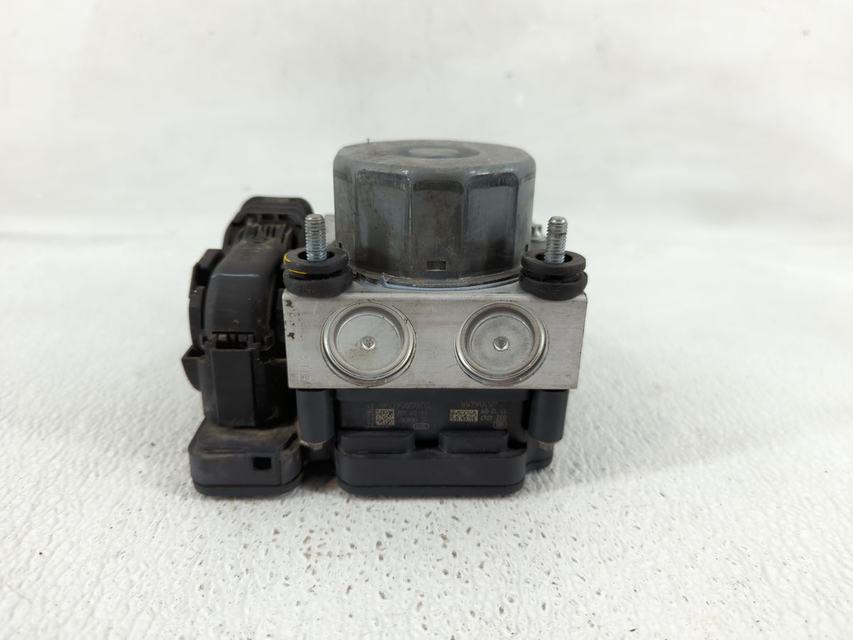 2014-2015 Nissan Sentra Anti-Lock Brake ABS Pump Module Actuator OEM P/N:47660 3SG0C Fits Fits 2014 2015 OEM Used Auto Parts