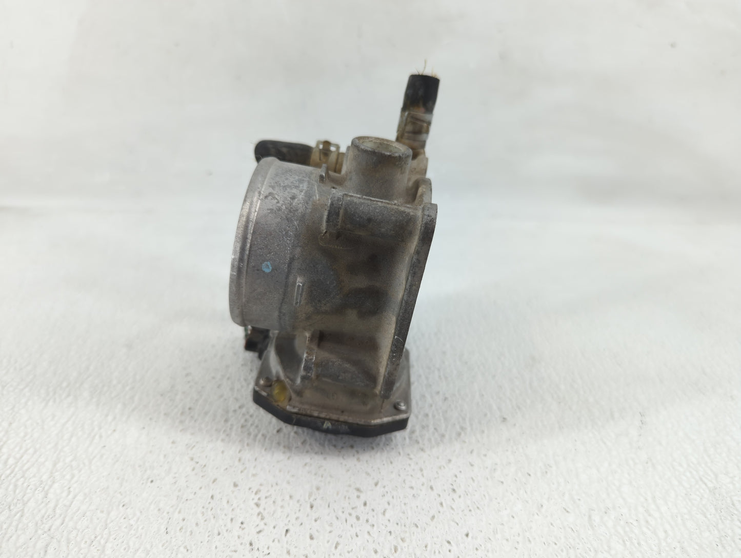 2013-2019 Nissan Sentra Throttle Body P/N:3RA60-01 A Fits Fits 2013 2014 2015 2016 2017 2018 2019 OEM Used Auto Parts - Oemu