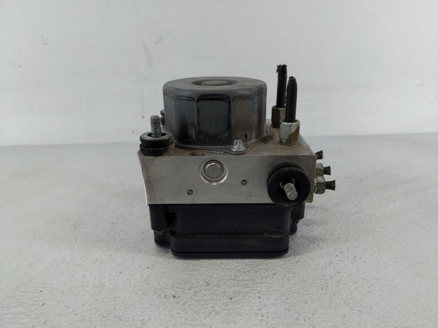 2014-2015 Nissan Sentra ABS Pump Control Module Replacement P/N:47660 3SG00 Fits Fits 2014 2015 OEM Used Auto Parts - Oemuse
