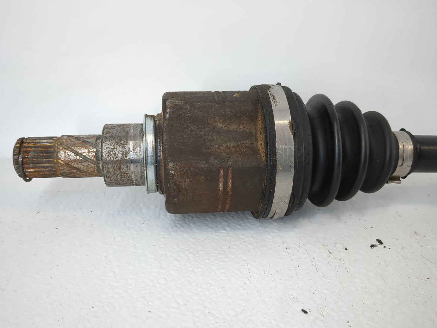 2013-2019 Nissan Sentra Axle Shaft Front Driver Cv C/v - Oemusedautoparts1.com