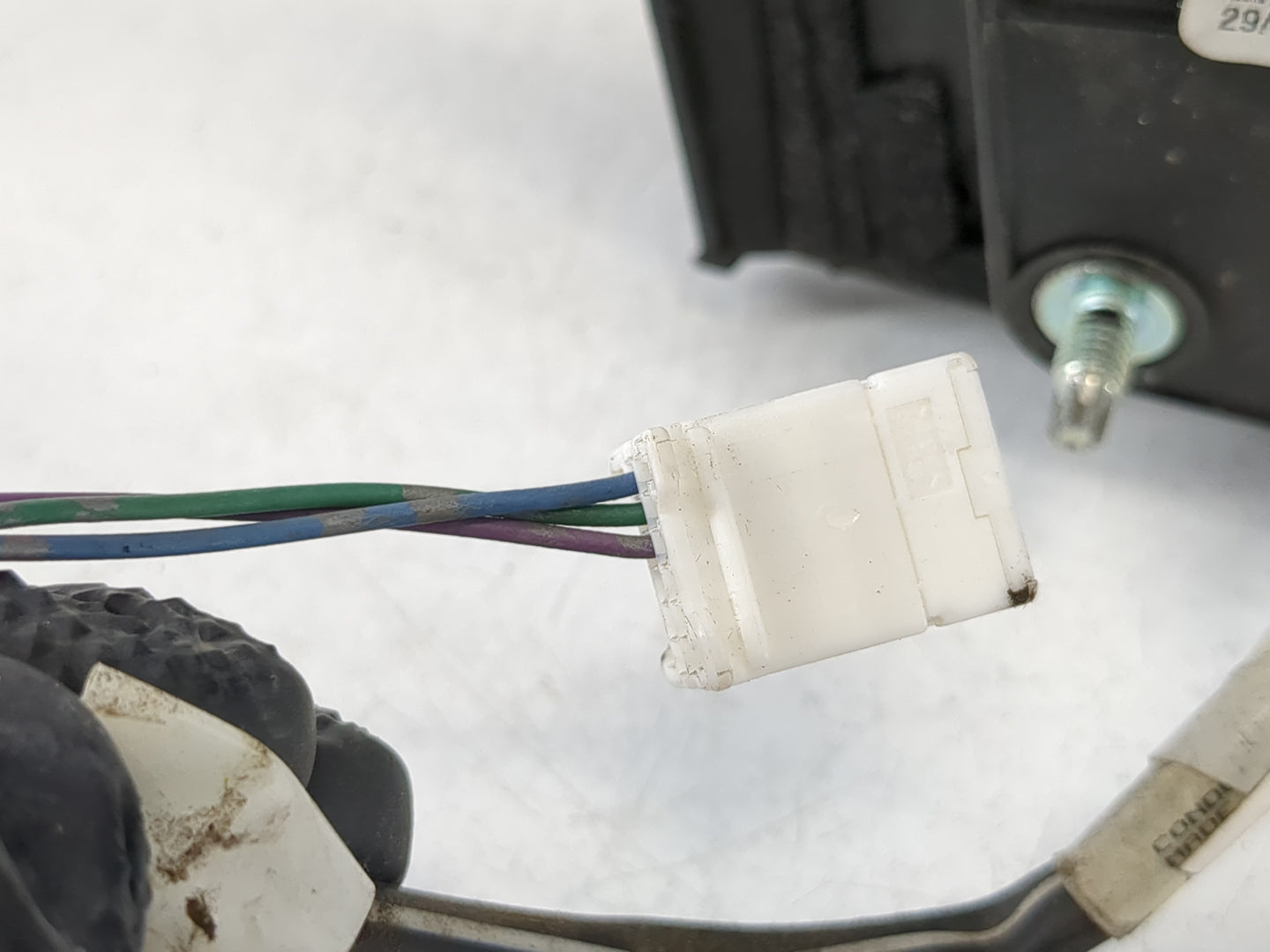 2013-2015 Nissan Sentra Driver Side View Mirror - Left Door Mirror OEM Used - Oemusedautoparts1.com