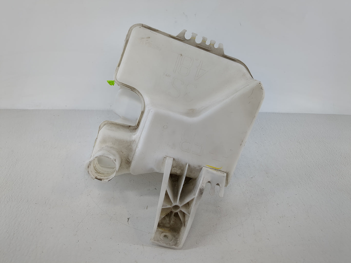 2013-2015 Nissan Sentra Windshield Washer Fluid Reservoir Bottle Oem - Oemusedautoparts1.com
