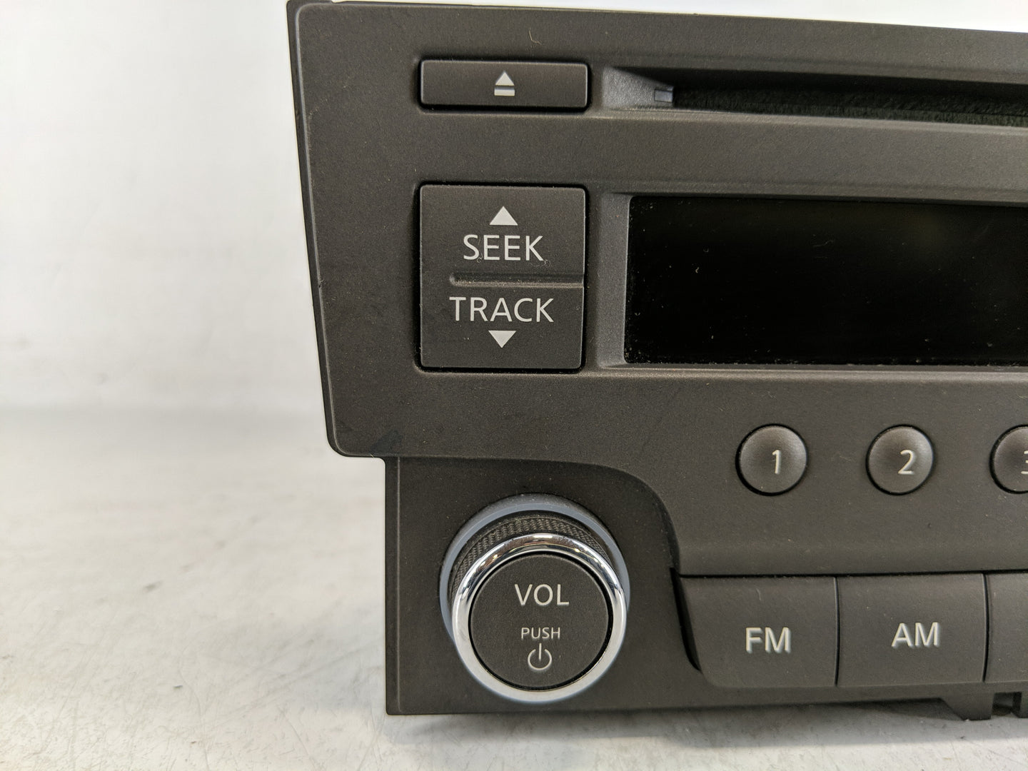 2013-2014 Nissan Sentra Radio AM FM Cd Player Receiver Replacement P/N:28185 3RA2A Fits Fits 2013 2014 OEM Used Auto Parts -