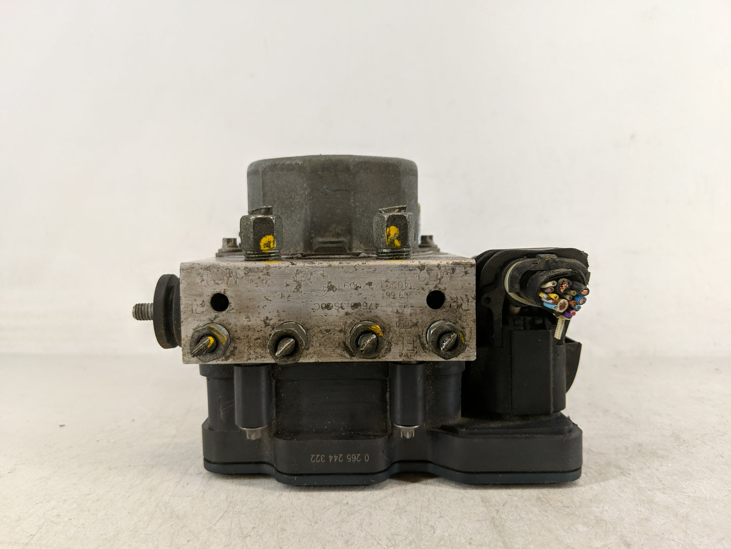 2014-2015 Nissan Sentra ABS Pump Control Module Replacement P/N:2265106527 Fits Fits 2014 2015 OEM Used Auto Parts - Oemused