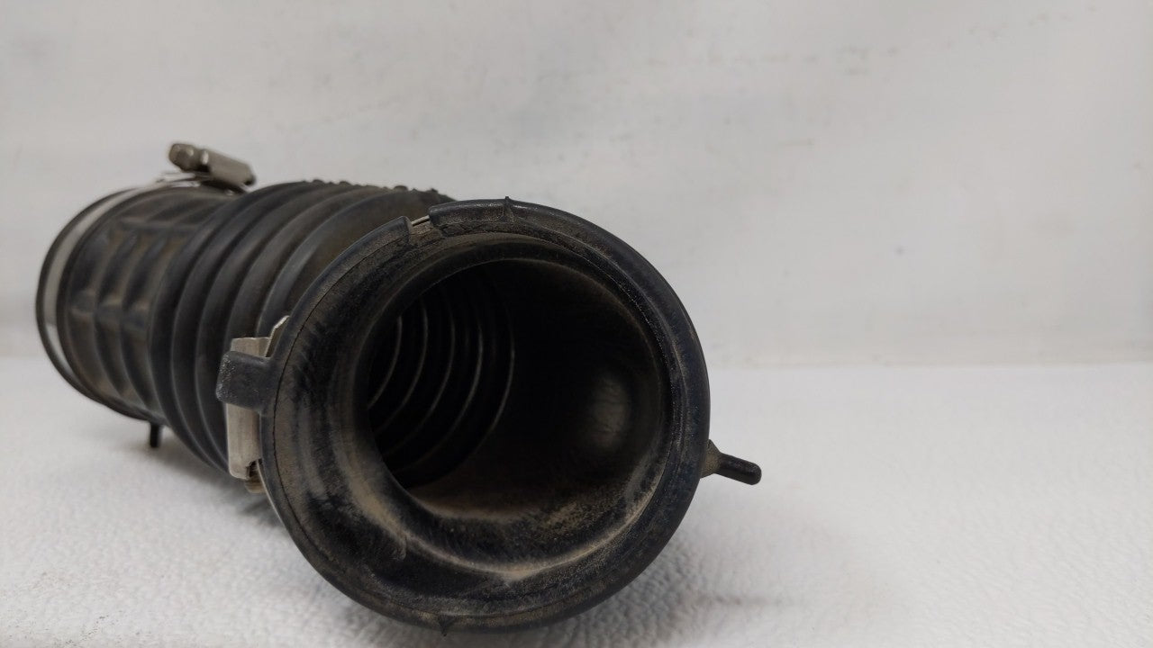 2014 Nissan Sentra Air Cleaner Intake Duct Hose Tube 118127 - Oemusedautoparts1.com