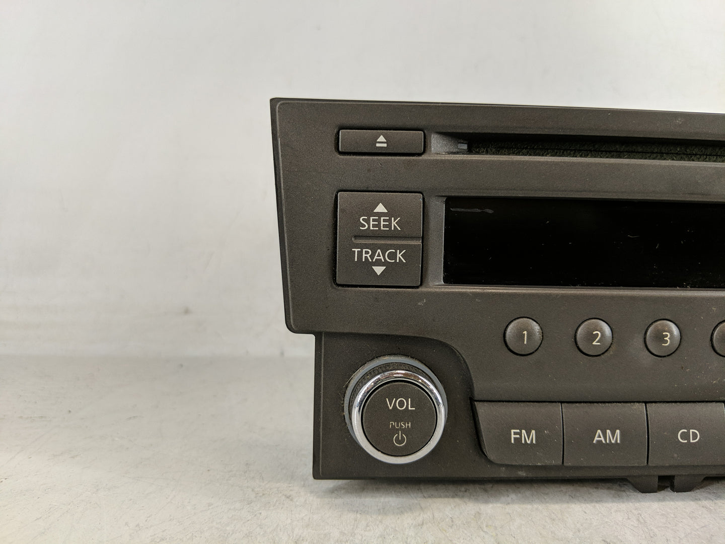 2013-2014 Nissan Sentra Radio AM FM Cd Player Receiver Replacement P/N:28185 3RA2A Fits Fits 2013 2014 OEM Used Auto Parts -
