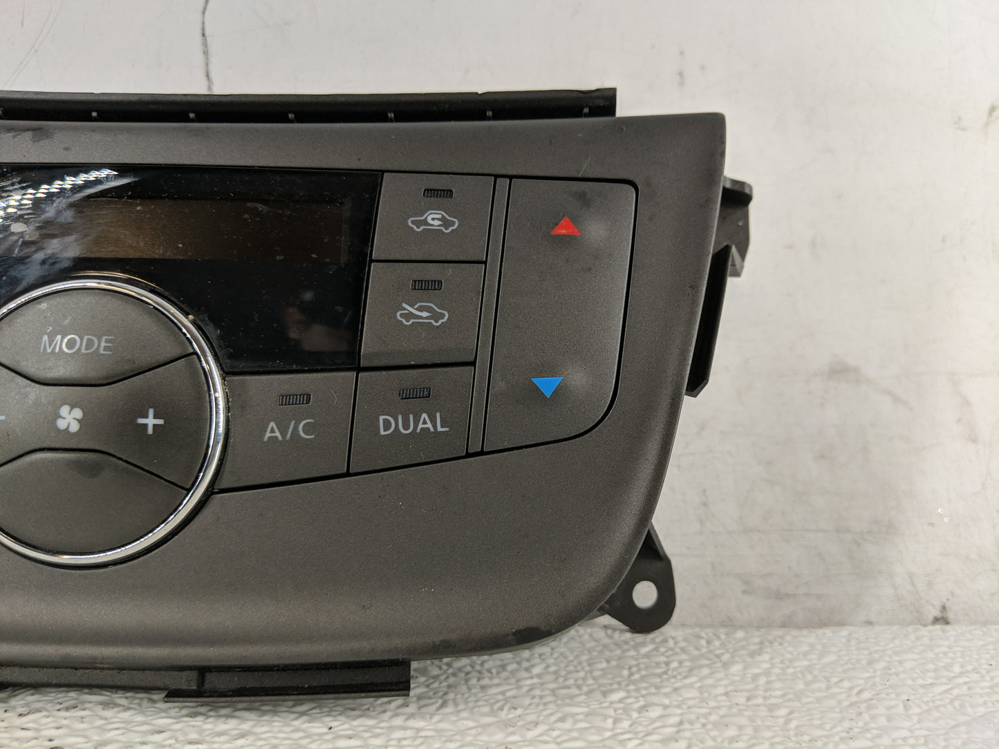 2013-2014 Nissan Sentra Climate Control Module Temperature AC/Heater Replacement P/N:275003SA2A Fits Fits 2013 2014 OEM Used
