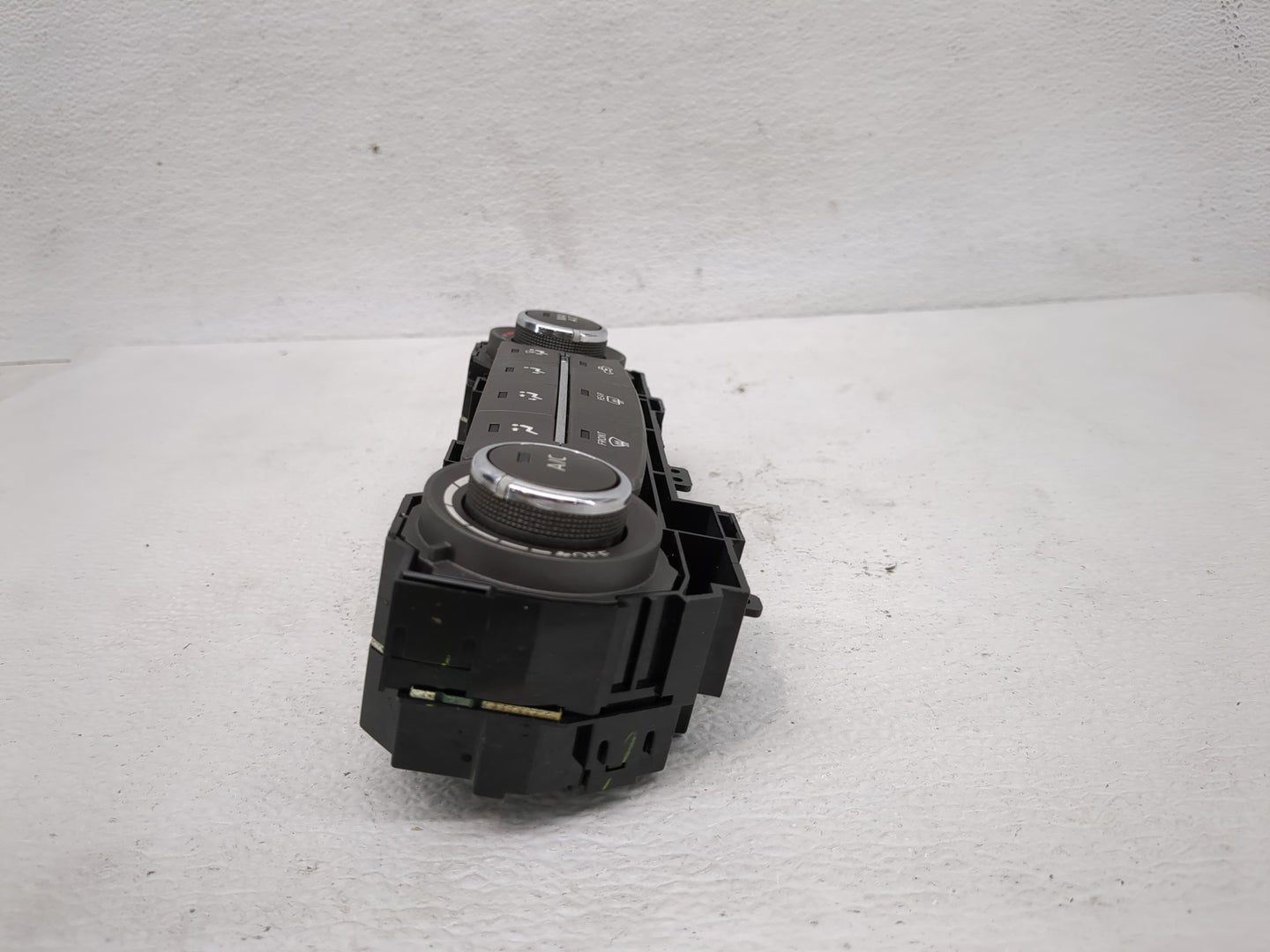 2013-2014 Nissan Sentra Climate Control Module Temperature AC/Heater Replacement P/N:275003SA2A Fits Fits 2013 2014 OEM Used