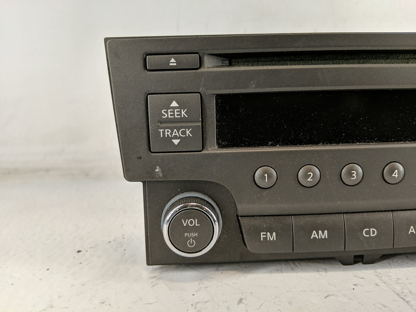 2013-2014 Nissan Sentra Radio AM FM Cd Player Receiver Replacement P/N:PN-3365M 28185 3RA2A Fits Fits 2013 2014 OEM Used Aut