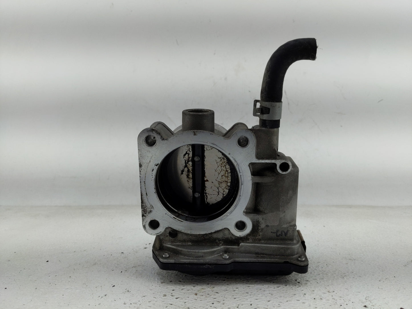 2013-2019 Nissan Sentra Throttle Body P/N:3RA60-01 A Fits Fits 2013 2014 2015 2016 2017 2018 2019 OEM Used Auto Parts - Oemu